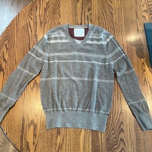 Men’s Banana Republic heritage sweater lightly worn